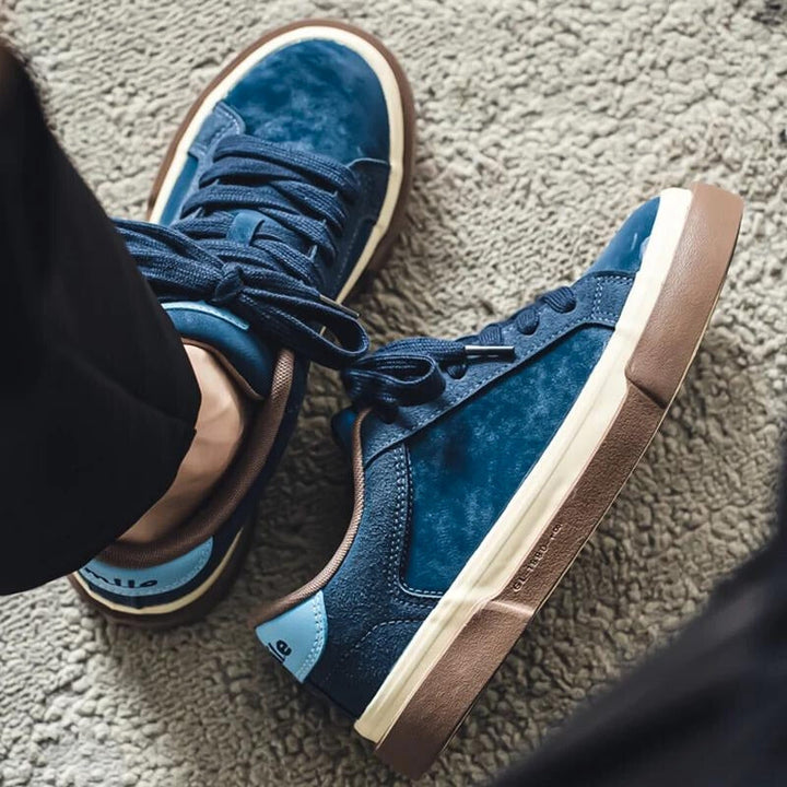 Riven Vintage Sneakers